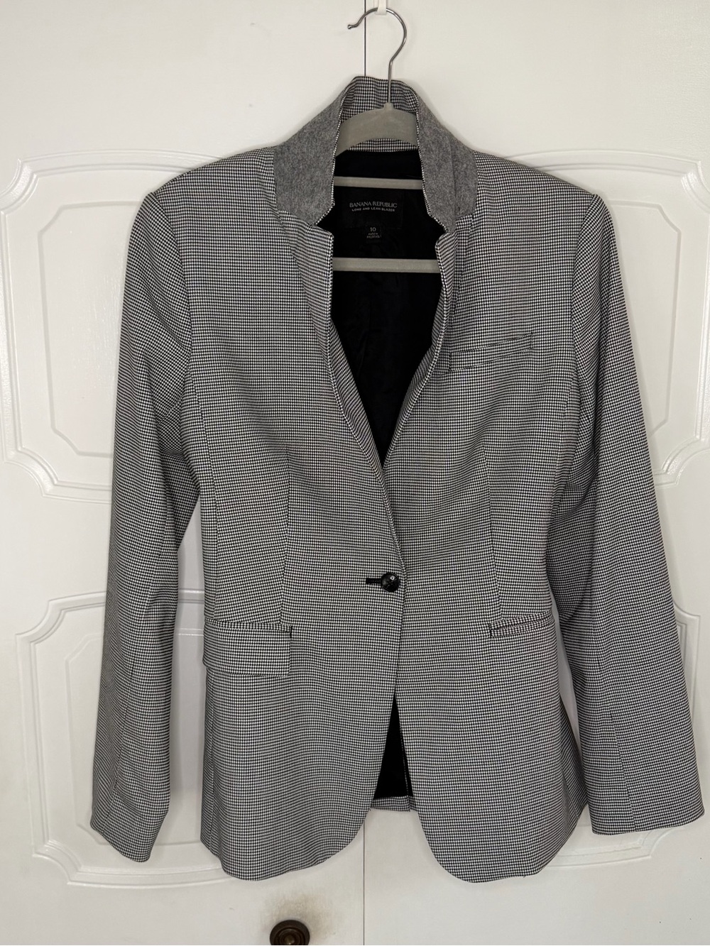 Banana Republic Women's Micro-Check Blazer - Picture 2 of 7